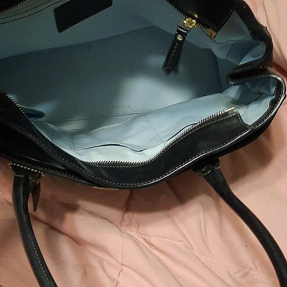 Coach Large Vintage Bag - Picture 5 of 16